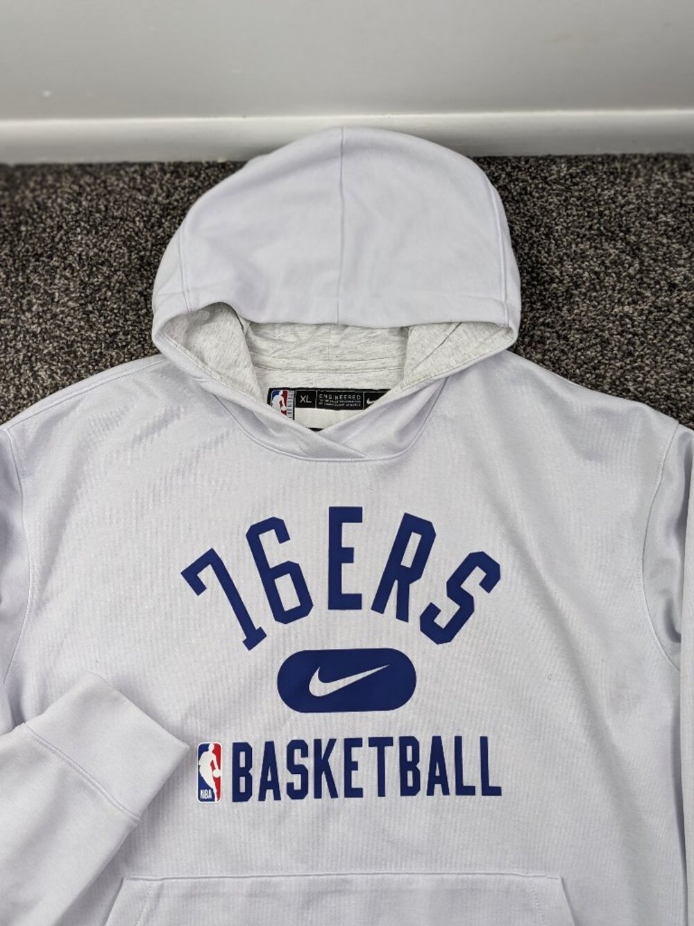 Team Issued 2021 Philadelphia 76ers Hoodie Nike Center Swoosh Sweatshirt Mens XL